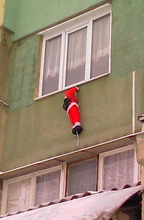     
: Ded Moroz.jpg
: 1123
:	51.1 
ID:	10783