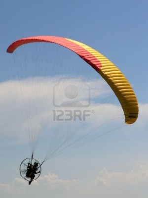 : 841169-flying-sports--motor-parachute.jpg
: 3039

: 15.3 