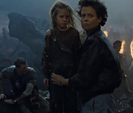     
: Sigourney Weaver.jpg
: 860
:	49.9 
ID:	11029