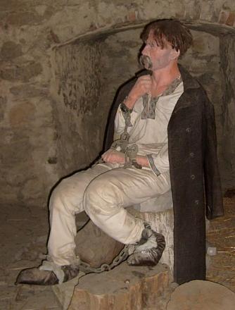 Нажмите на изображение для увеличения
Название: Каменец-Подольский музей средневековья в крепости.jpg
Просмотры: 784
Размер:	55.3 Кб
ID:	12609