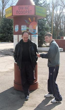     
: Pozor.jpg
: 552
:	59.7 
ID:	1284