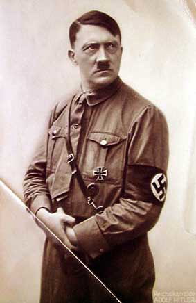 : gitler.jpg
: 570

: 21.8 