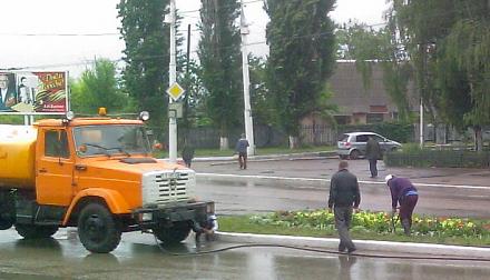 Нажмите на изображение для увеличения
Название: Полив цветов в дождь.jpg
Просмотры: 1316
Размер: 104.3 Кб
ID: 13616