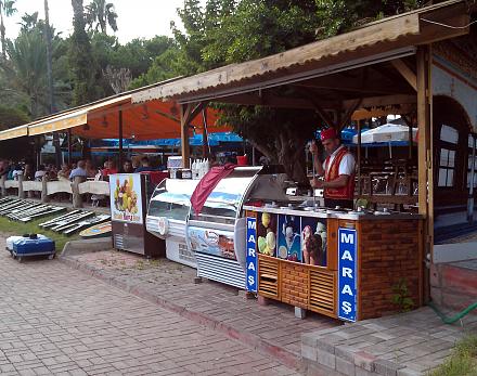 Нажмите на изображение для увеличения
Название: Турецкая кафешка.jpg
Просмотры: 761
Размер: 150.4 Кб
ID: 17001