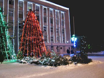 Нажмите на изображение для увеличения
Название: кусты можжевельника с подсветкой.jpg
Просмотры: 896
Размер: 180.5 Кб
ID: 17117