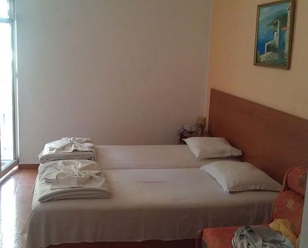     
:  Pliska - .jpg
: 744
:	47.7 
ID:	19028