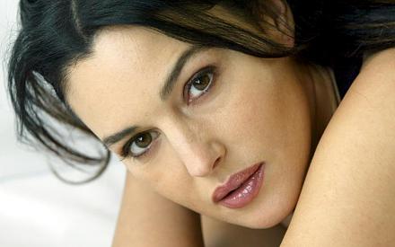     
: monica.JPG
: 678
:	48.6 
ID:	20095