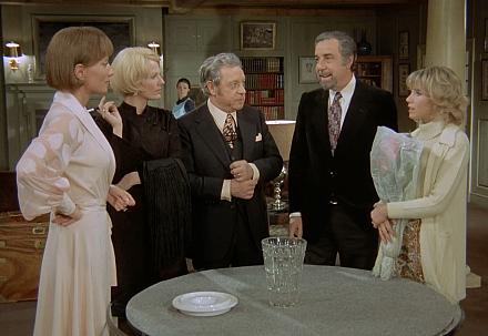 Нажмите на изображение для увеличения
Название: Скромное обаяние буржуазии.jpg
Просмотры: 738
Размер: 72.2 Кб
ID: 20558