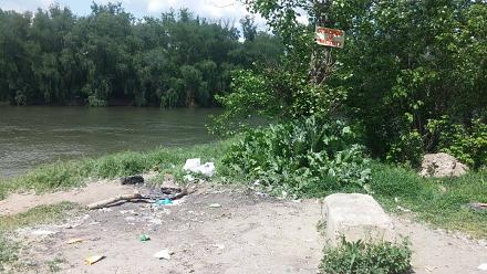 Нажмите на изображение для увеличения
Название: Полянка у Днестра после маевки.jpg
Просмотры: 702
Размер: 133.4 Кб
ID: 21746