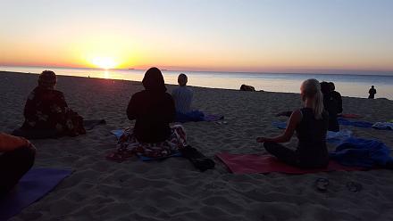 Нажмите на изображение для увеличения
Название: Семинар по йоге.jpg
Просмотры: 781
Размер: 43.2 Кб
ID: 22564