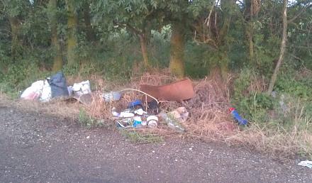 Нажмите на изображение для увеличения
Название: Мусор у Паркан.jpg
Просмотры: 510
Размер: 89.8 Кб
ID: 22612