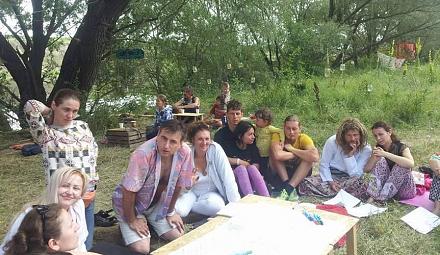 Нажмите на изображение для увеличения
Название: Народ на Арт-Лабиринт 2017.jpg
Просмотры: 1250
Размер: 180.3 Кб
ID: 22659