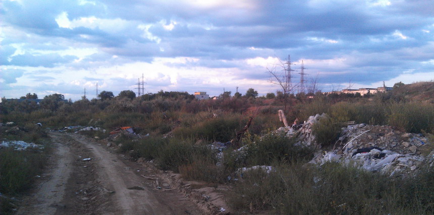 Название: У Полигона смусором.jpg
Просмотры: 1283
Размер: 112.4 Кб