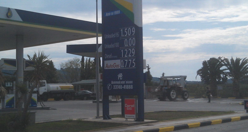 :  .jpg
: 426

: 84.4 