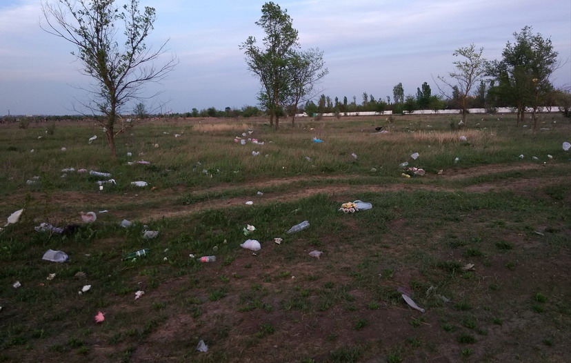 Название: Кладбище на Западном.jpg
Просмотры: 2406
Размер: 144.5 Кб