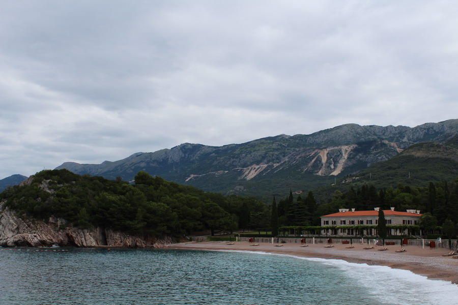 : Milocer beach Budva Montenegro.JPG
: 4922

: 136.9 