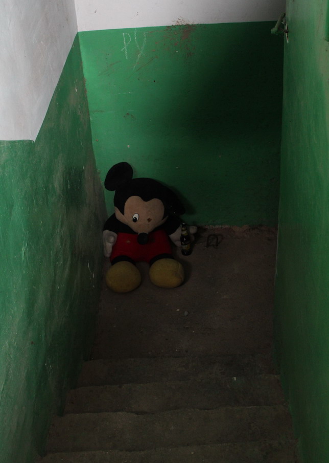 Название: Мики пьёт пиво.JPG
Просмотры: 1988
Размер: 99.5 Кб