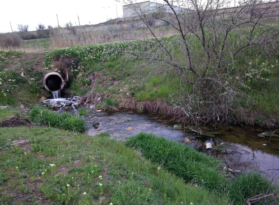Название: Труба в переезде.jpg
Просмотры: 1710
Размер: 321.4 Кб