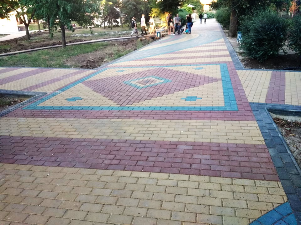 :  -   .jpg
: 1825

: 244.4 