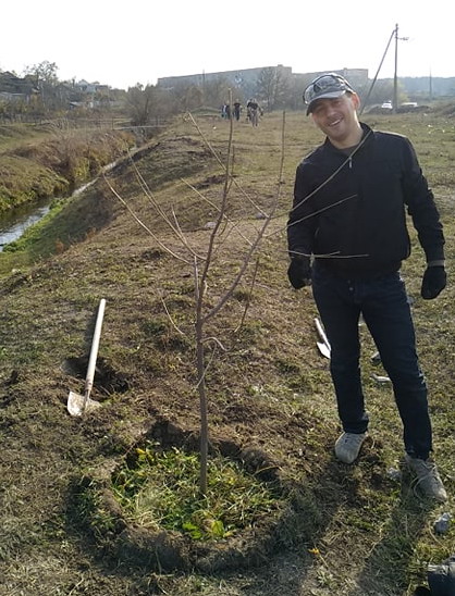 : Dmitriy_Volosuk.jpg
: 1211

: 100.7 