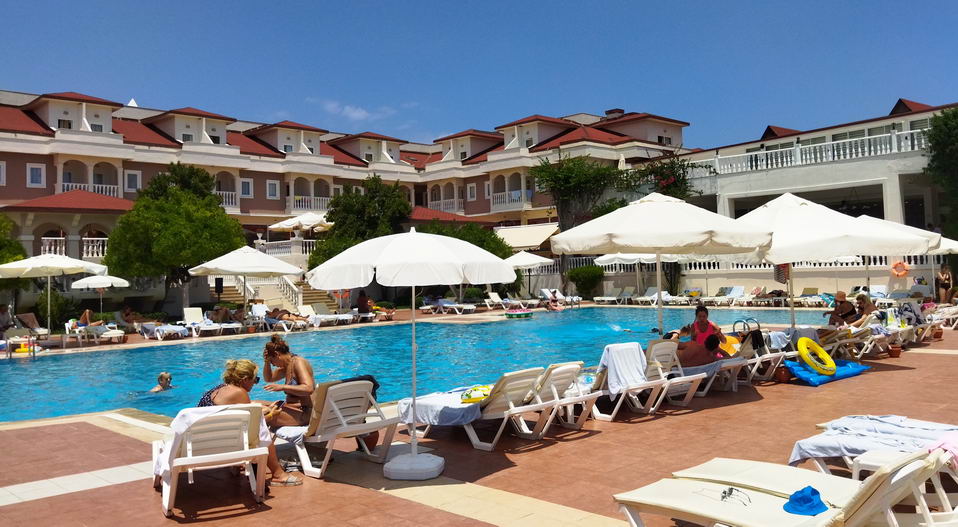 : 4. Viking Garden Hotel .jpg
: 445

: 116.8 