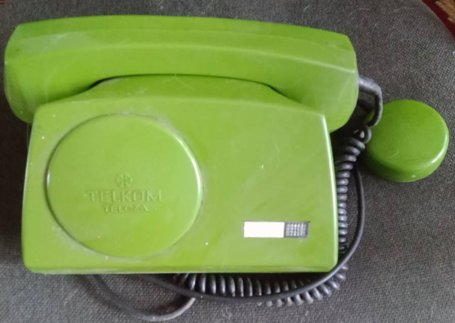 Название: Телефон TELKOM СССР.jpg
Просмотры: 1365
Размер: 119.1 Кб