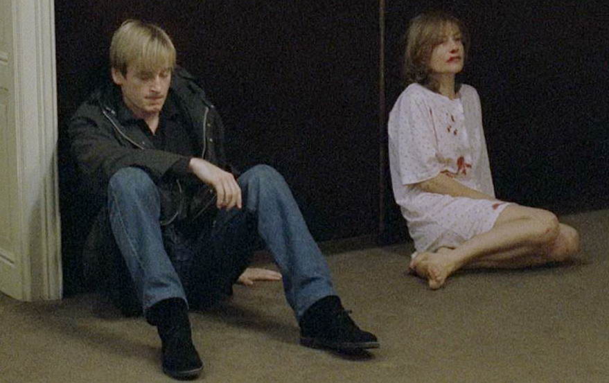 : The.Piano.Teacher.2001.JPG
: 62

: 72.6 