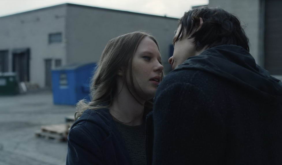 : Black.Mirror.S04E02.Arkangel.JPG
: 1

: 41.4 