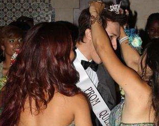 Название: gey.jpg
Просмотры: 863
Размер: 37.5 Кб