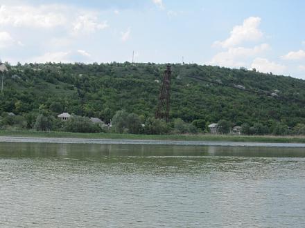     
: IMG_2044.jpg
: 1562
:	184.0 
ID:	7141