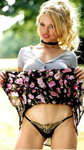 : blondinka.jpg
: 1297

: 32.6 