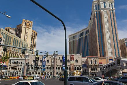Нажмите на изображение для увеличения
Название: Las Vegas USA.jpg
Просмотры: 661
Размер: 136.1 Кб
ID: 9183