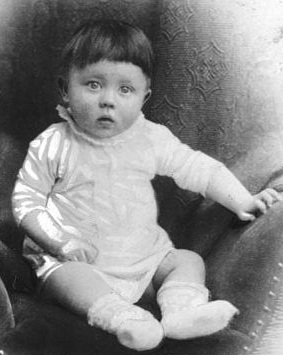 : Adolf_Hitler.jpg
: 4816

: 32.8 