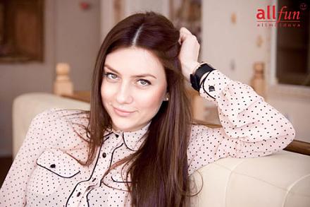     
: ekaterina_melnik050312_6m.jpg
: 959
:	39.0 
ID:	9843