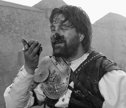 Нажмите на изображение для увеличения
Название: Что размазано по лицу Ярмольника.jpg
Просмотры: 671
Размер: 52.3 Кб
ID: 13916