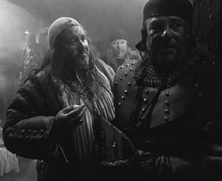 Нажмите на изображение для увеличения
Название: Трудно быть богом - Полковник финансист.JPG
Просмотры: 668
Размер: 38.2 Кб
ID: 13919