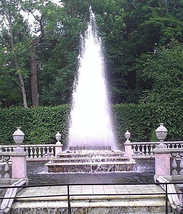 Нажмите на изображение для увеличения
Название: Фонтан Пирамида.jpg
Просмотры: 616
Размер: 151.0 Кб
ID: 14081