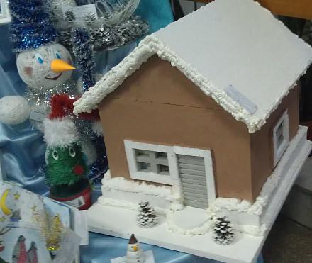 Нажмите на изображение для увеличения
Название: Дим, елка и снеговик - детская поделка.jpg
Просмотры: 507
Размер: 83.7 Кб
ID: 17792