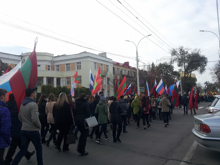 Название: Митинг 4 ноября.jpg
Просмотры: 1098
Размер: 76.3 Кб