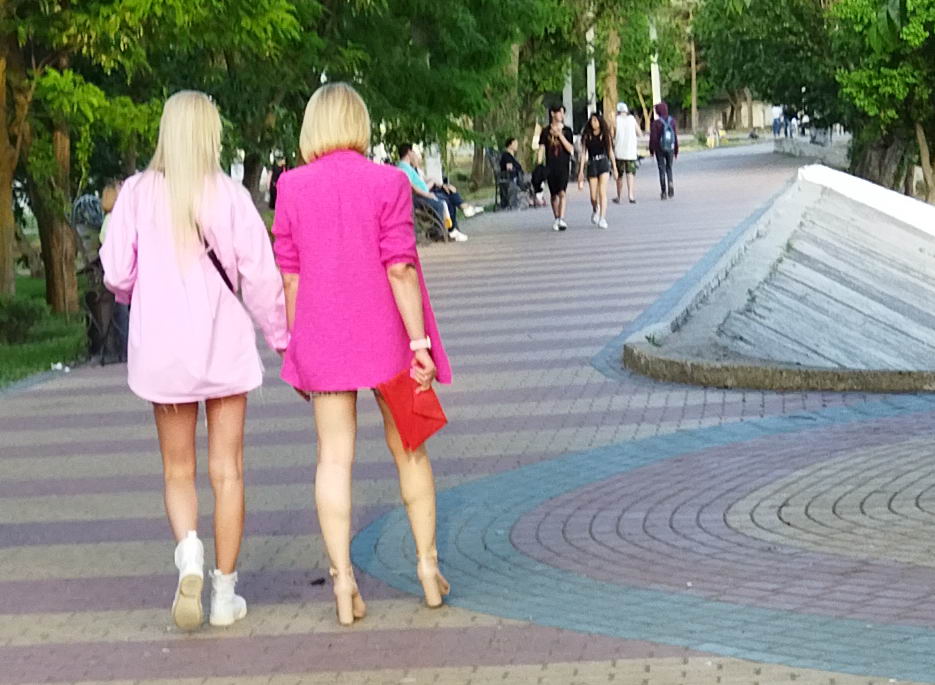 Название: Девошки в розовом - набережная Тирасполя.jpg
Просмотры: 38

Размер: 115.7 Кб