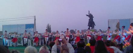 Нажмите на изображение для увеличения
Название: Танцы ансамбля Виорика.jpg
Просмотры: 900
Размер: 28.1 Кб
ID: 12677