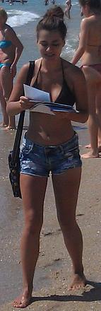 Нажмите на изображение для увеличения
Название: Девушка Фотограф на море.jpg
Просмотры: 1122
Размер: 60.6 Кб
ID: 19169