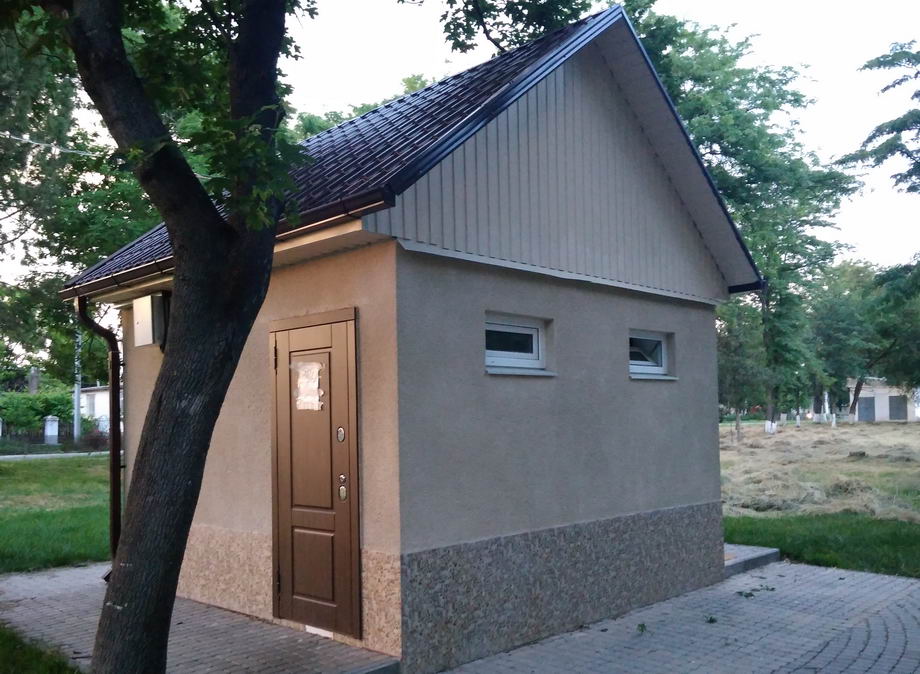 Название: 5 туалет в Парке Кирова.jpg
Просмотры: 1399
Размер: 124.4 Кб