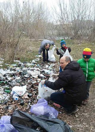 Нажмите на изображение для увеличения
Название: Мужчина с фэйсбука.jpg
Просмотры: 636
Размер: 278.5 Кб
ID: 21245