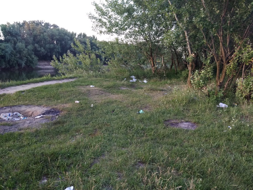 Название: Берег Днестра - конц мая 2018.jpg
Просмотры: 881
Размер: 273.4 Кб
