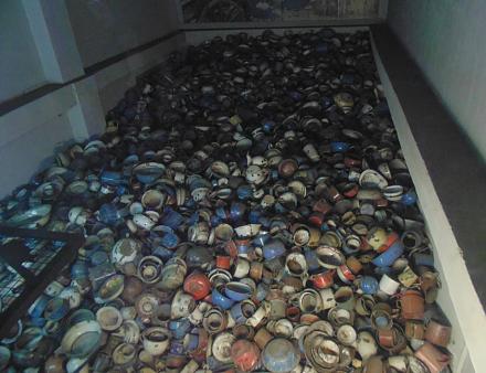 Нажмите на изображение для увеличения
Название: Чашки в Освенциме.jpg
Просмотры: 1331
Размер: 92.0 Кб
ID: 19736