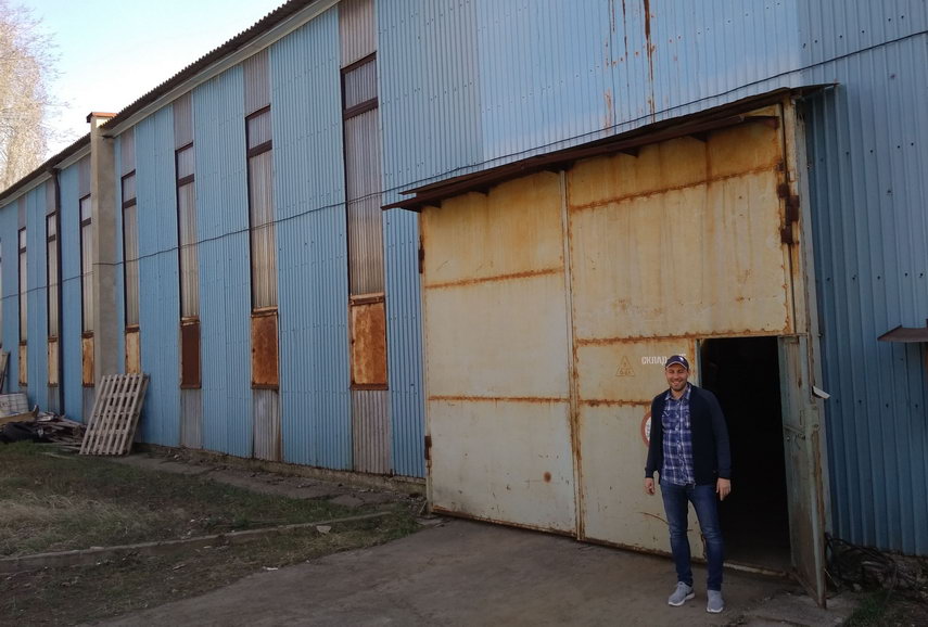 Название: Вход в ангар для мусора.jpg
Просмотры: 7363
Размер: 101.8 Кб