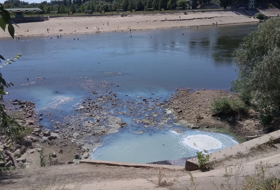 Название: Вид на собачий пляж - Тирасполь.jpg
Просмотры: 3535
Размер: 209.3 Кб