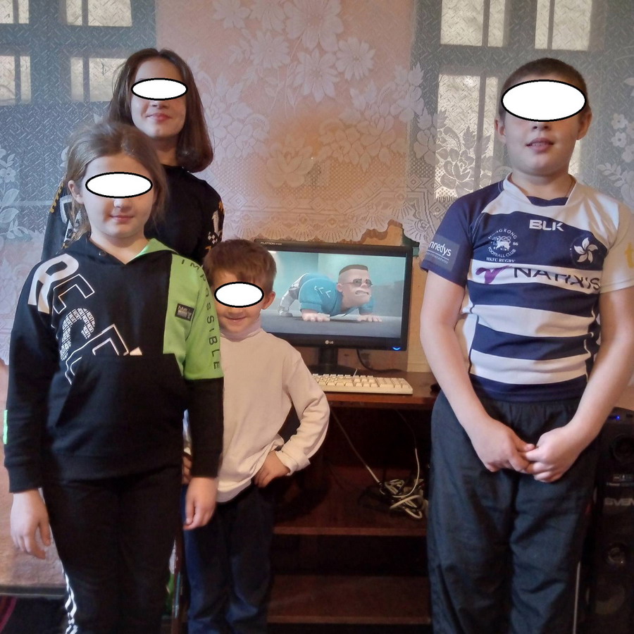 Название: 15_Компьютер детям в село Коротное.jpg
Просмотры: 1032
Размер: 201.2 Кб