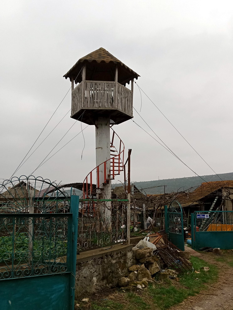 Название: Смотровая башня в Выхватинцах.jpg
Просмотры: 265
Размер: 209.7 Кб